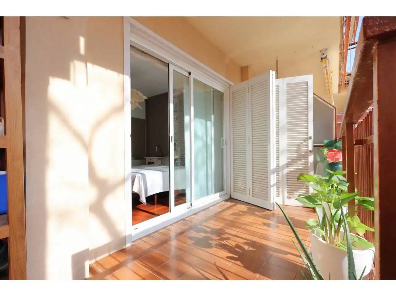 Bedroom of Flat for sale in Castelldefels  with Heating, Parquet flooring and Terrace