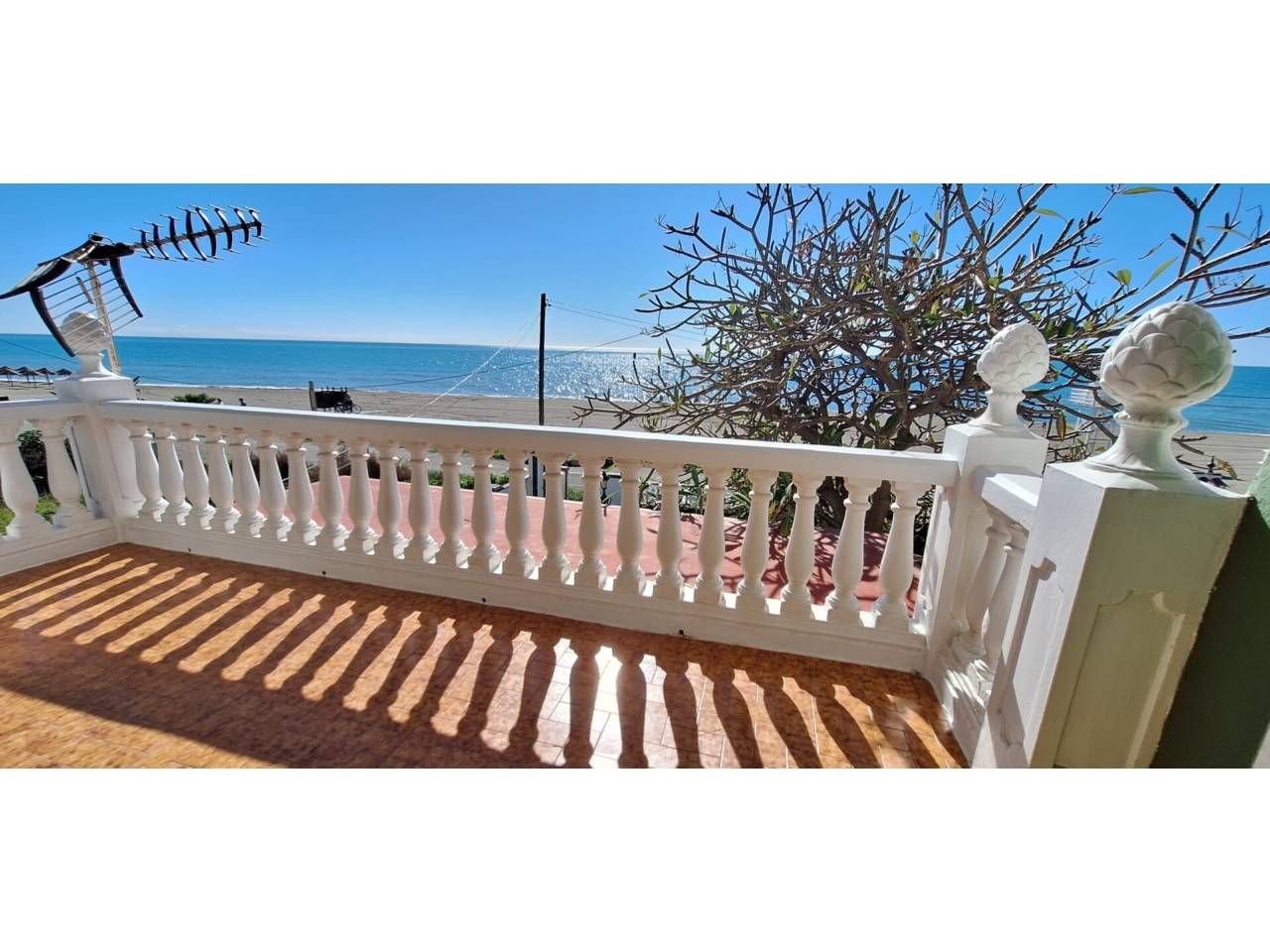 Bedroom of Single-family semi-detached for sale in Rincón de la Victoria  with Air Conditioner, Private garden and Terrace