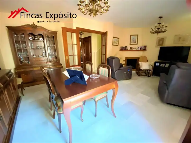 Adosado en venta en Calle Reñidero 24, imagen 2