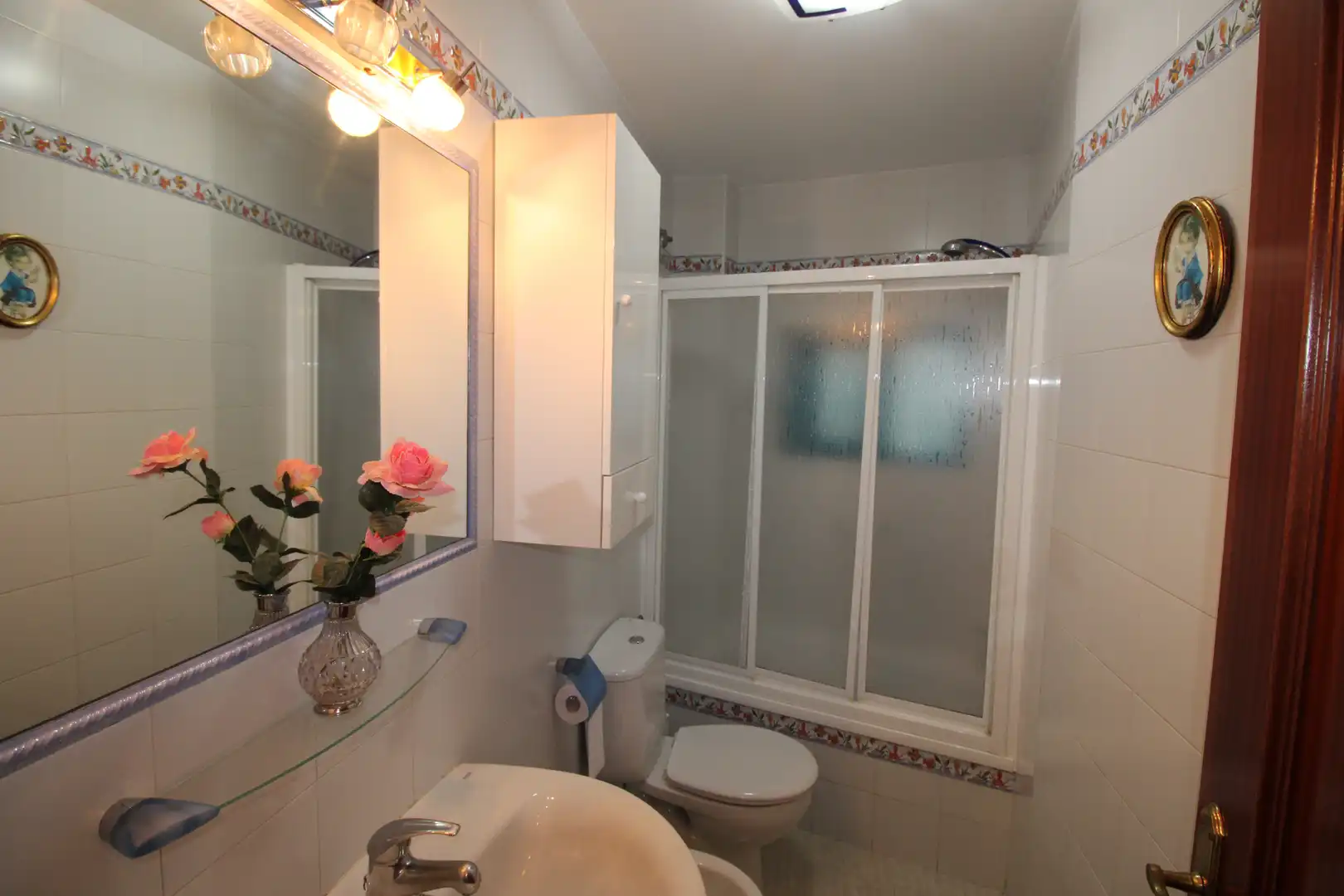 Bathroom of Flat for sale in Huelva  with Air Conditioner, Heating and Furnished