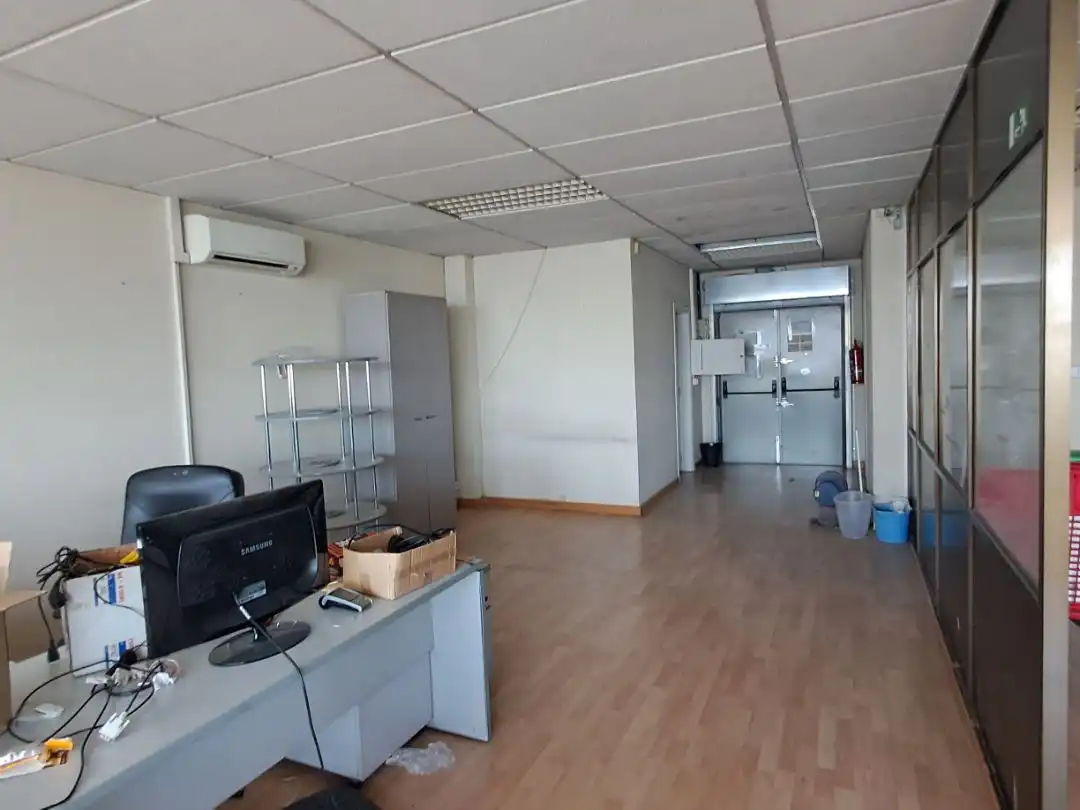 Büro zum Verkauf in Madrid mit Klimaanlage, Heizung und Terrasse