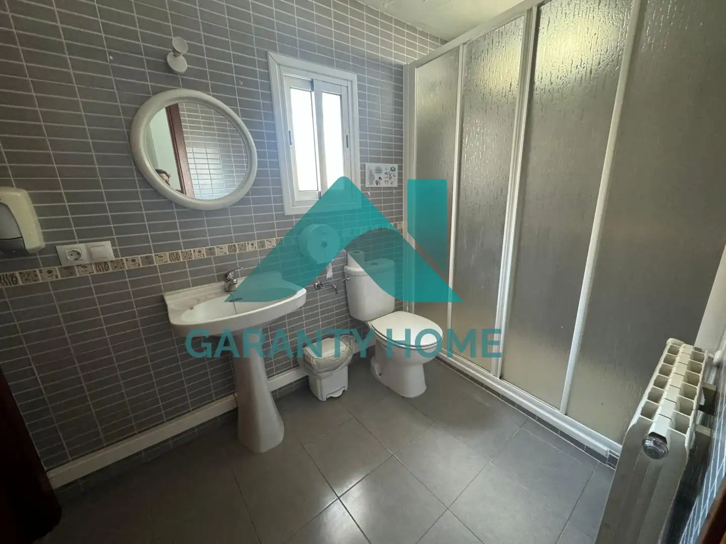 Bathroom of Buildings for sale in Cáceres
