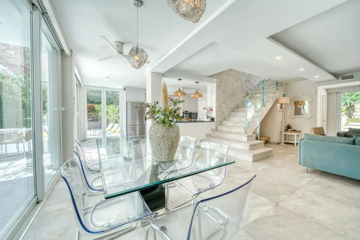 Dining room of Houses for sale in Marbella  with Air Conditioner, Private garden and Terrace