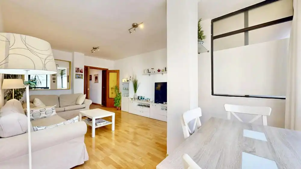 Wohnzimmer von Wohnungen zum Verkauf in Fuengirola mit Terrasse, Internet und Gemeinschaftspool