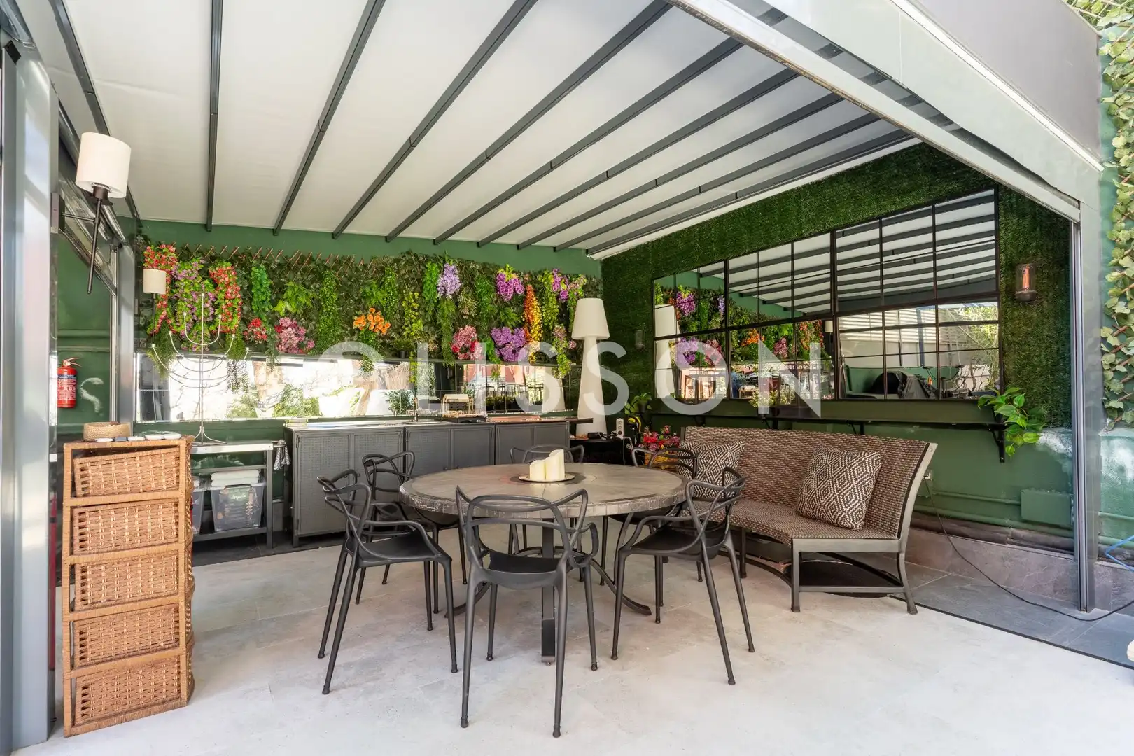 Terraza de Casa o chalet en venta en Madrid con Aire acondicionado, Calefacción y Jardín privado