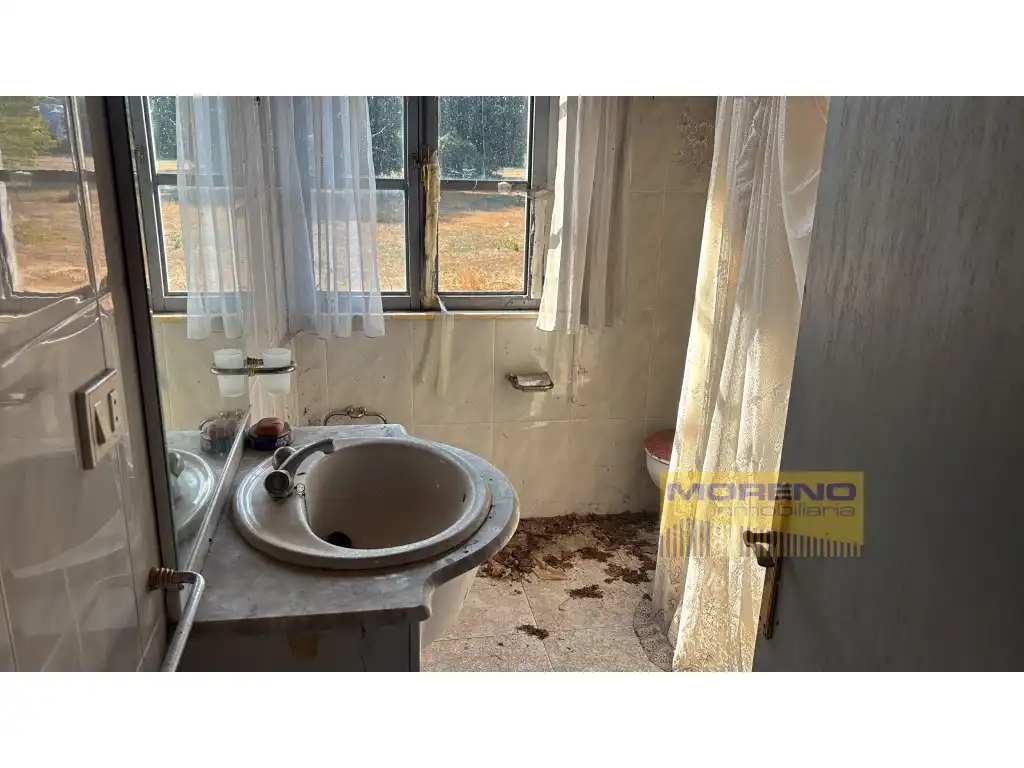 Bathroom of Country homes for sale in Sarria