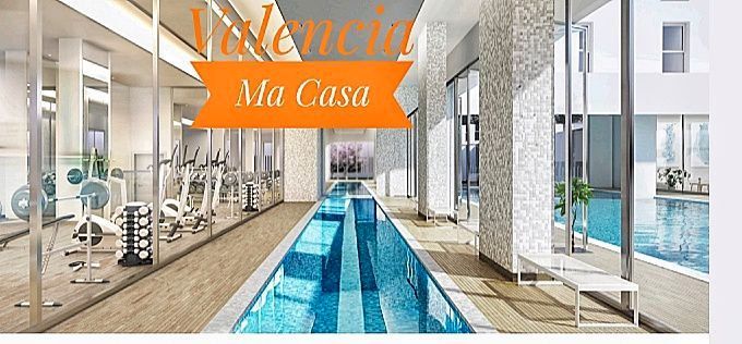 Swimming pool of Attic to rent in  Valencia Capital  with Air Conditioner, Heating and Private garden
