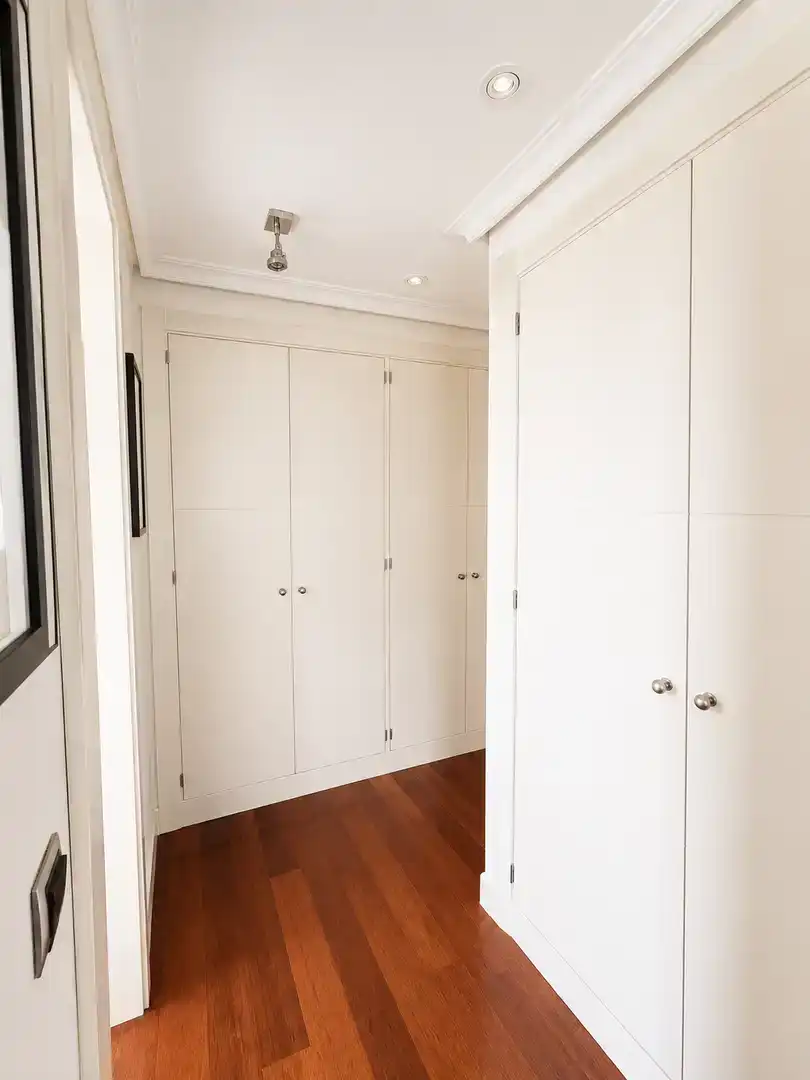 Bedroom of Flat for sale in Majadahonda  with Air Conditioner, Terrace and Swimming Pool