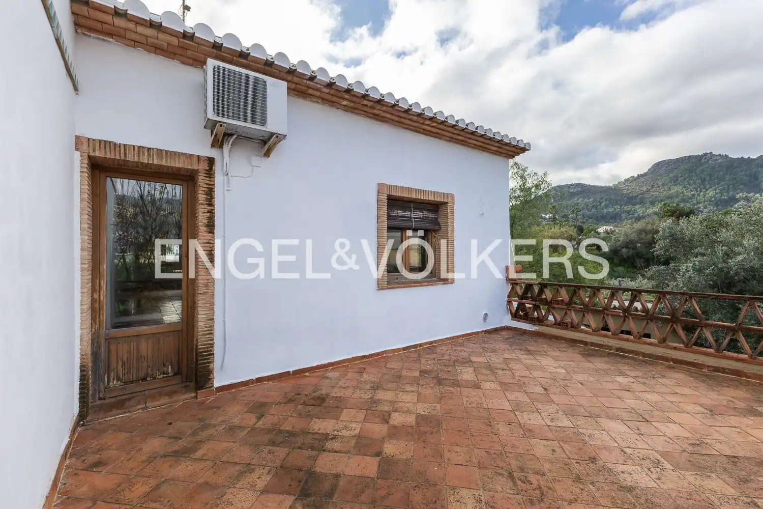 Terrace of Houses for sale in Orba  with Air Conditioner, Heating and Private garden