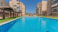 Piscina de Casa o xalet en venda en Elche / Elx amb Aire condicionat, Terrassa i Balcó