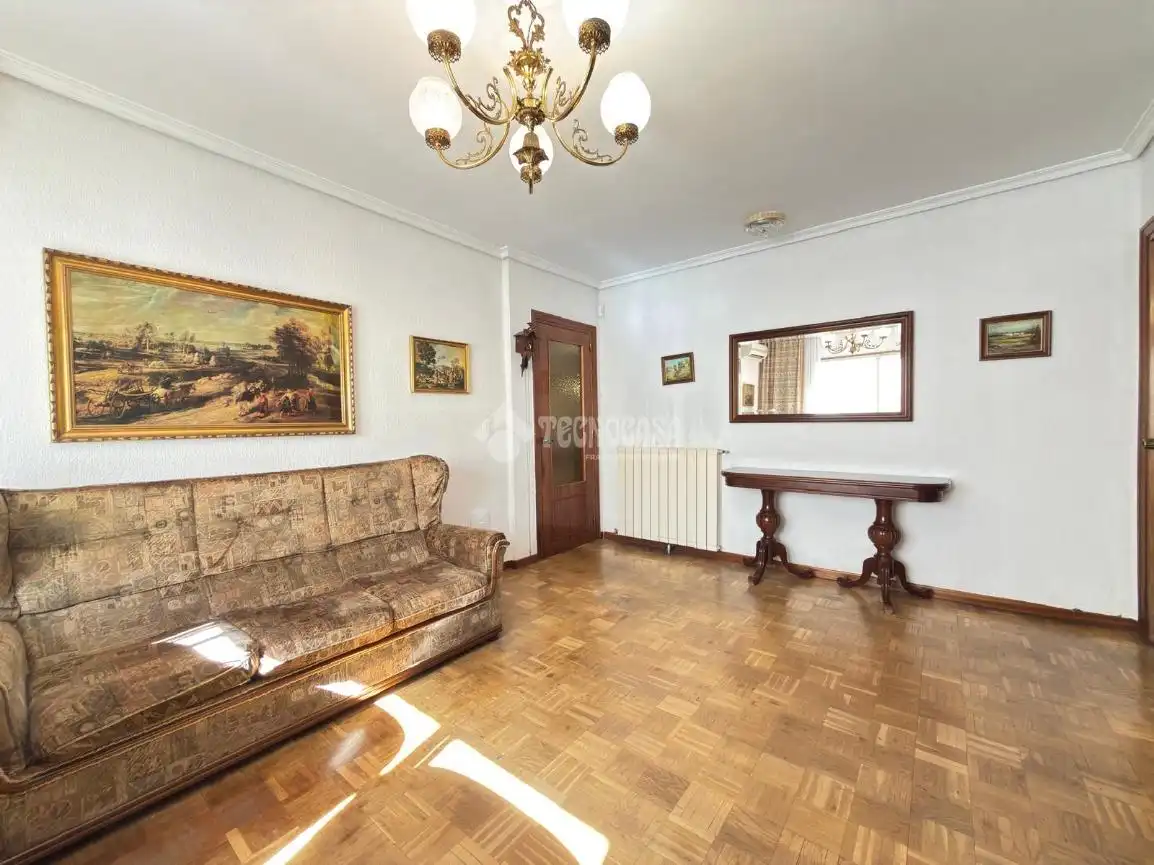 Flat for sale in Pje. Robledo de Chavela