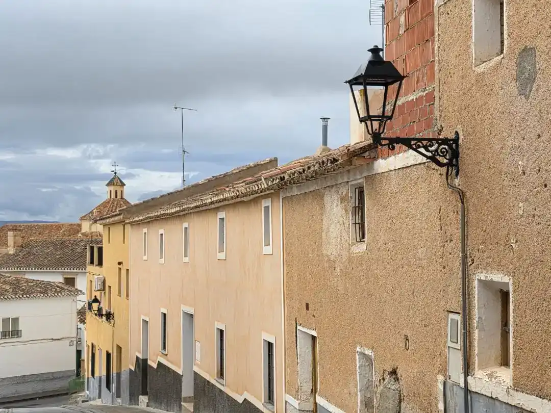Vista exterior de Casa adosada en venda en Orce