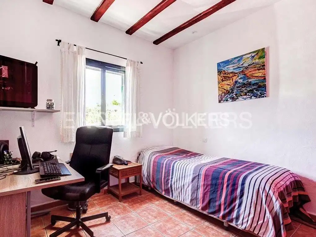 Houses for sale in Charco del Pino
