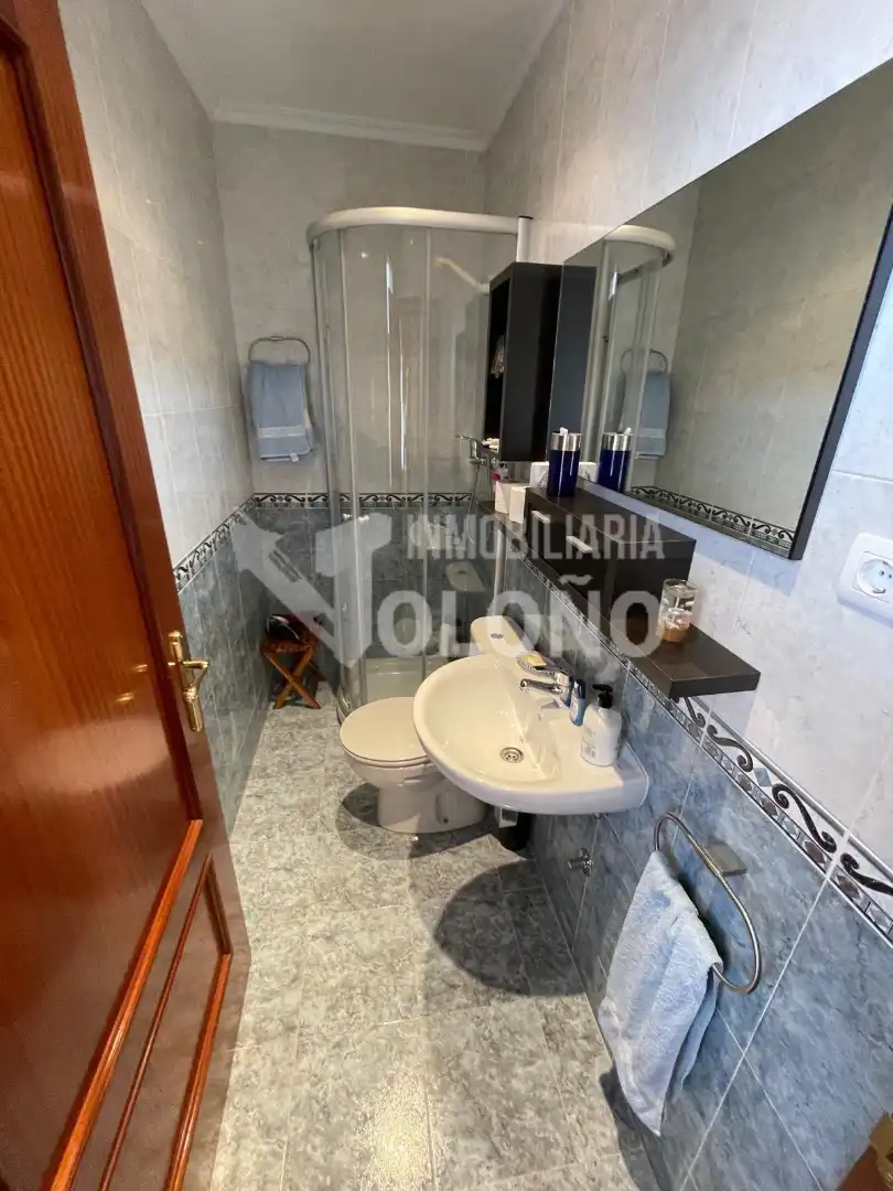 Bathroom of Houses for sale in Labastida / Bastida  with Heating, Private garden and Parquet flooring