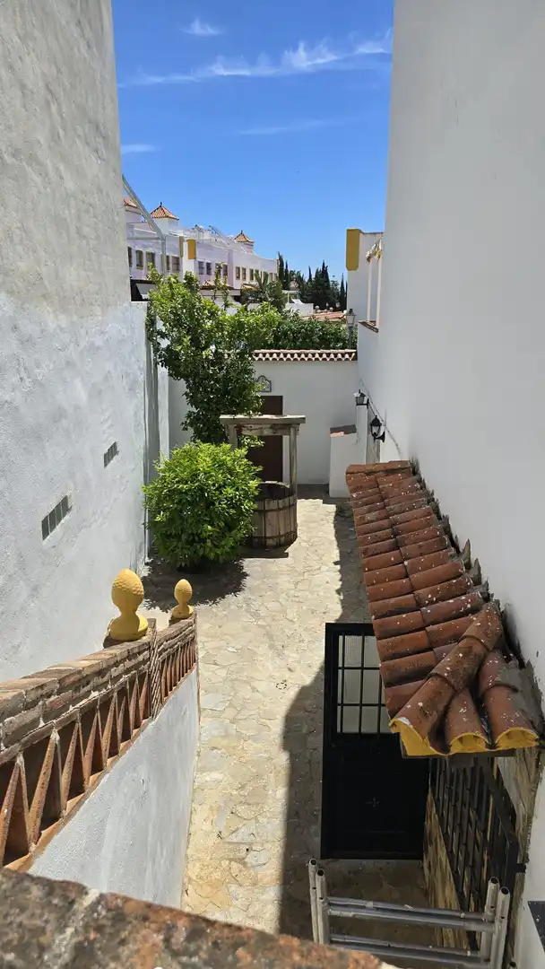 Terrassa de Casa adosada en venda en Marbella amb Jardí privat, Terrassa i Traster