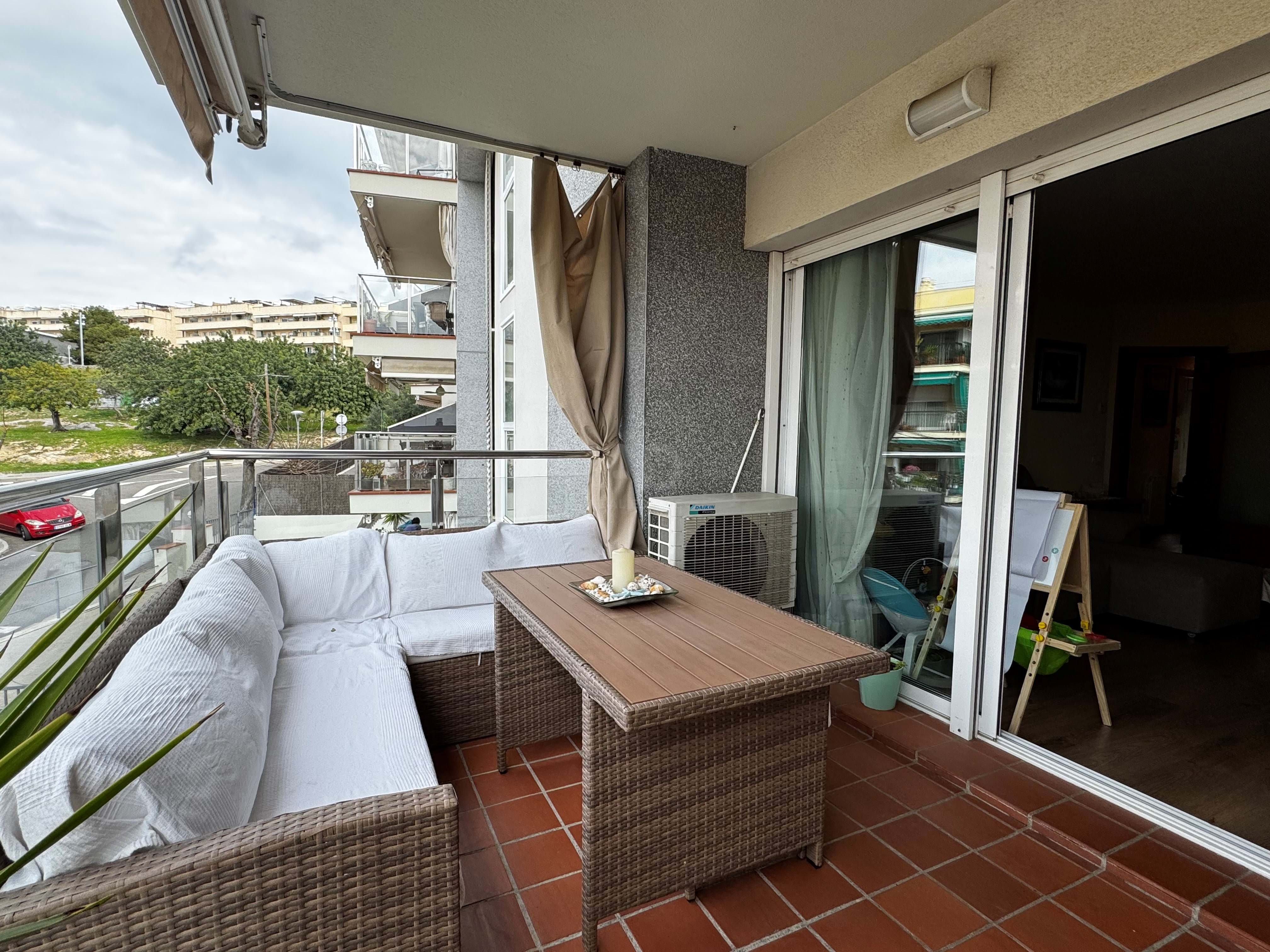 Terrasse von Wohnung zum Verkauf in Sitges mit Klimaanlage, Heizung und Terrasse