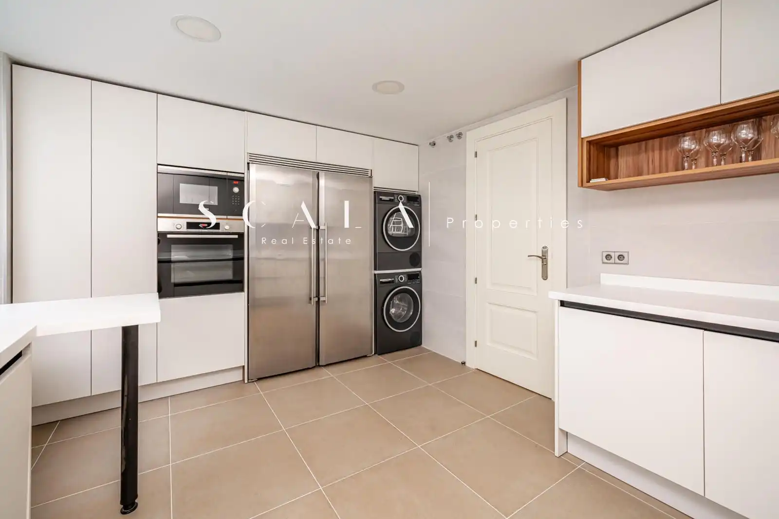 Küche von Maisonette zur Miete in Madrid mit Klimaanlage, Heizung und Terrasse