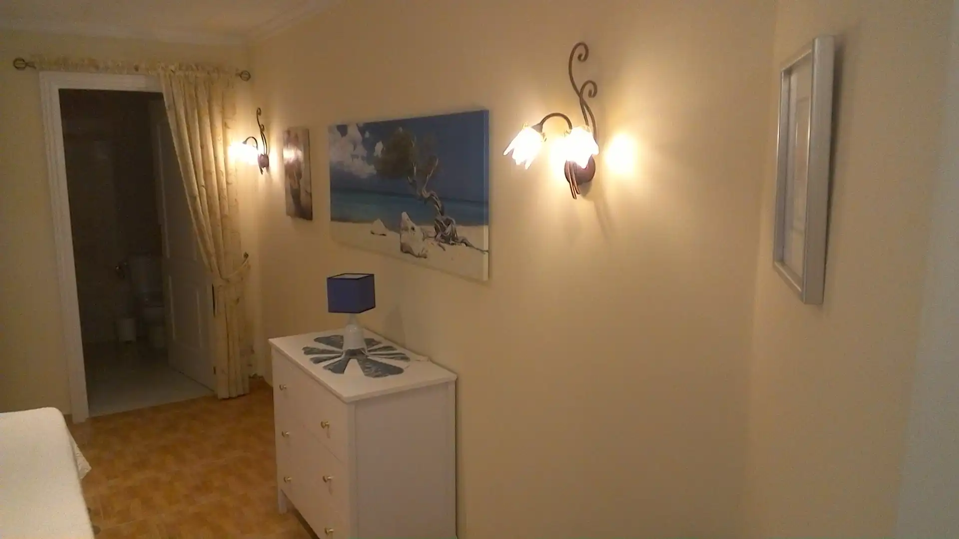 Habitación de Casa o chalet en venta en L'Alfàs del Pi con Aire acondicionado, Jardín privado y Terraza