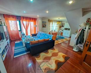 Living room of Duplex for sale in Vigo   with Heating, Parquet flooring and Terrace