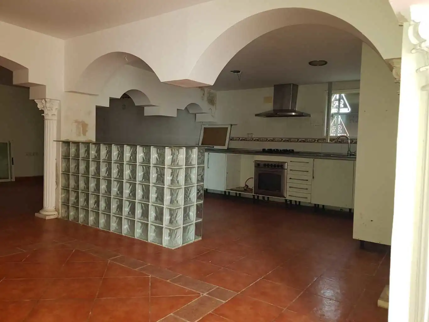 Cocina de Casa o chalet en venta en Castellón de la Plana / Castelló de la Plana con Terraza y Piscina