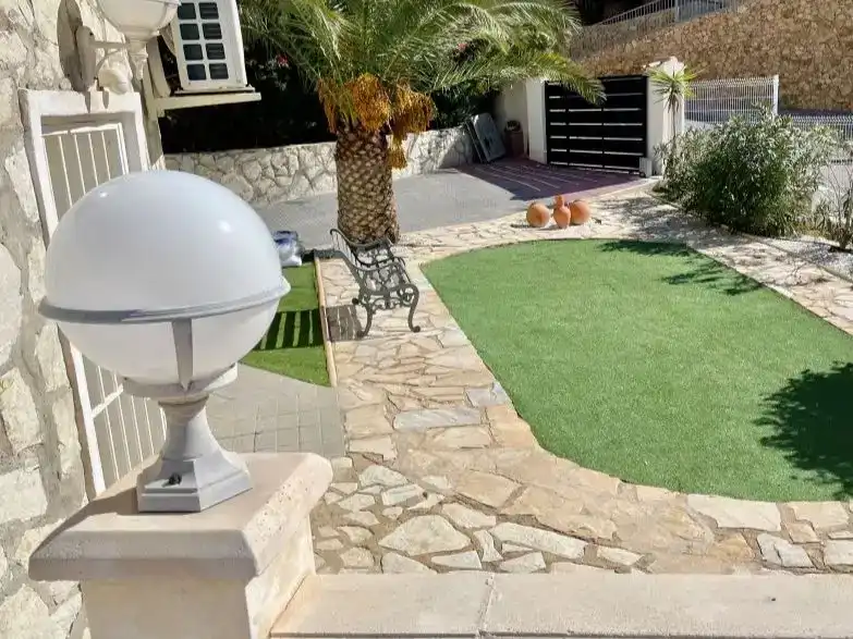 Terrassa de Pis en venda en El Campello amb Aire condicionat, Jardí privat i Piscina