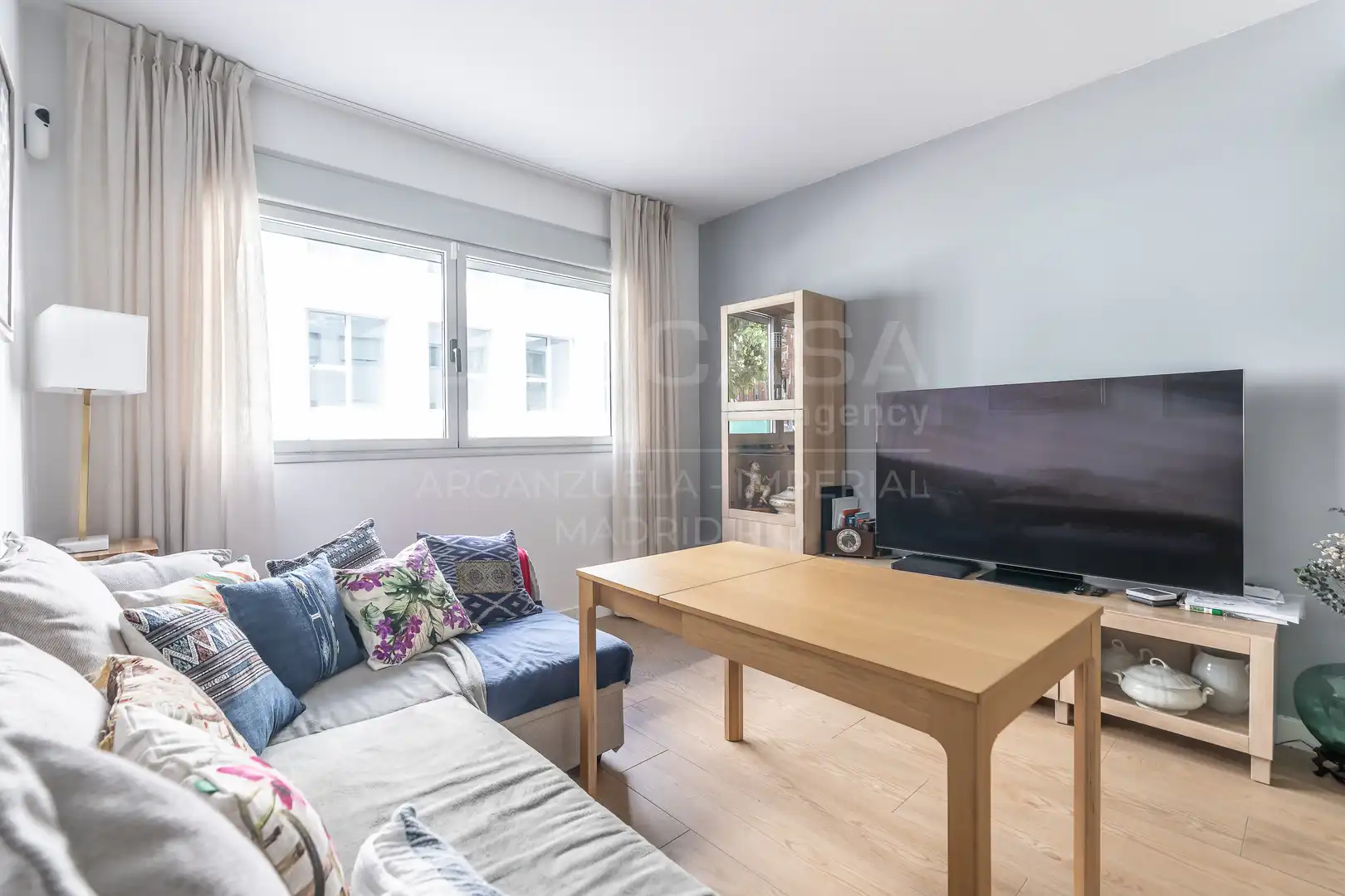 Bedroom of Flat for sale in  Madrid Capital  with Air Conditioner