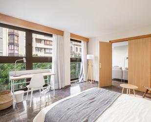 Dormitori de Apartament per a compartir en  Valencia Capital amb Forn, Rentadora i Microones