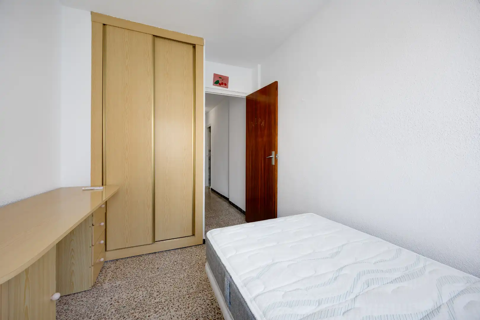 Dormitori de Pis en venda en Torrevieja amb Aire condicionat i Terrassa