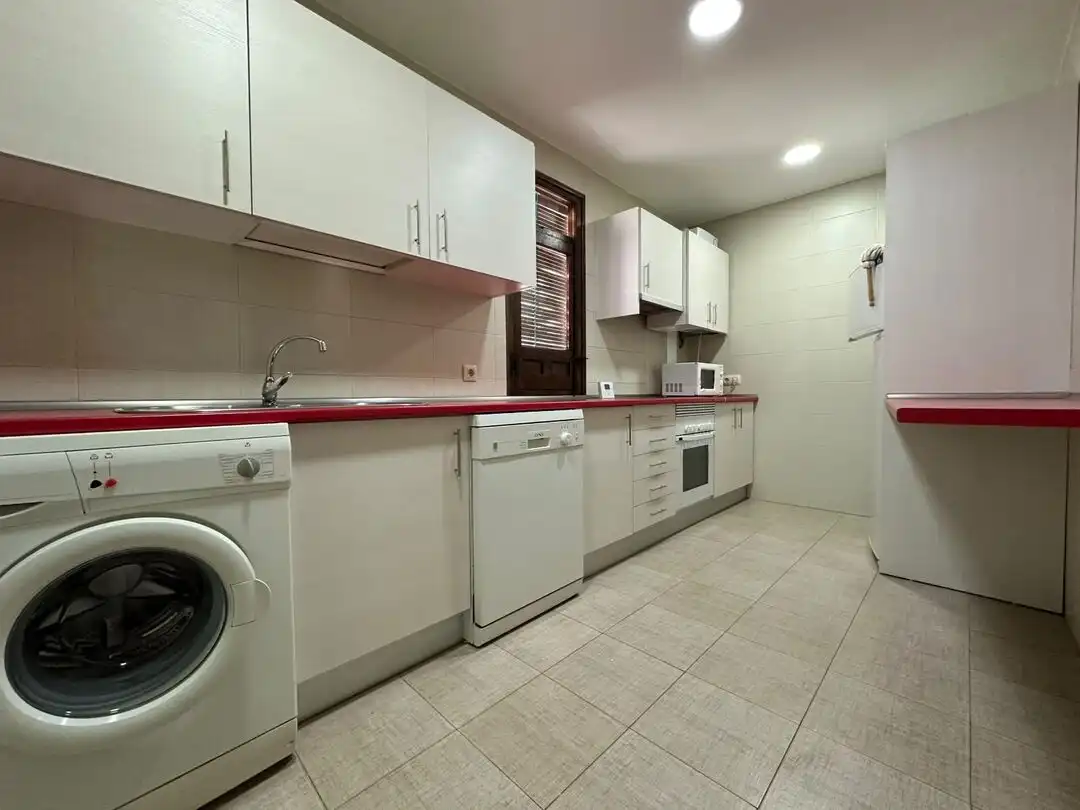 Küche von Wohnung zur Miete in Toledo mit Klimaanlage, Heizung und Terrasse