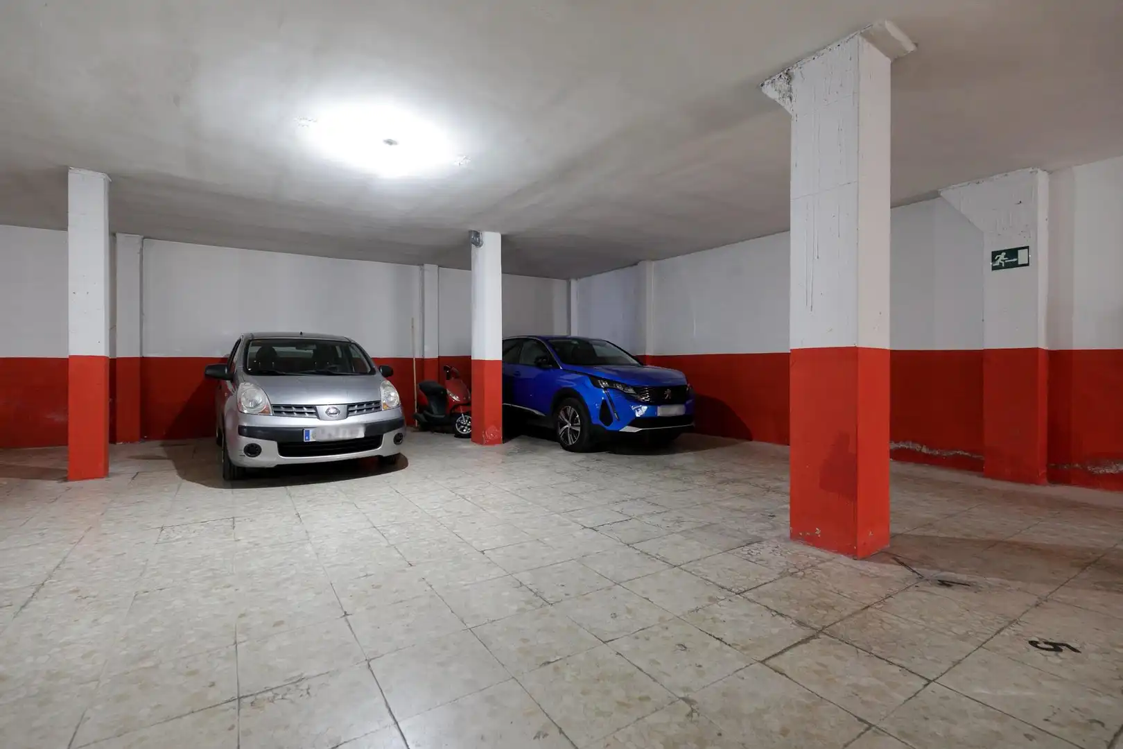 Local en venta en Calle LOMA DE DILAR, Crta. De la Sierra