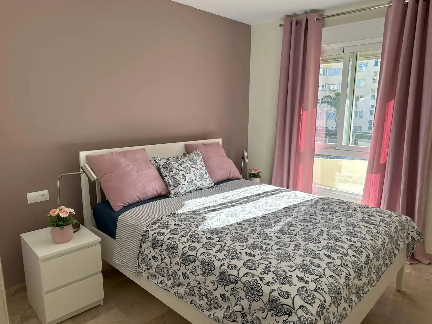 Bedroom of Flat for sale in Torremolinos  with Air Conditioner, Terrace and Community pool