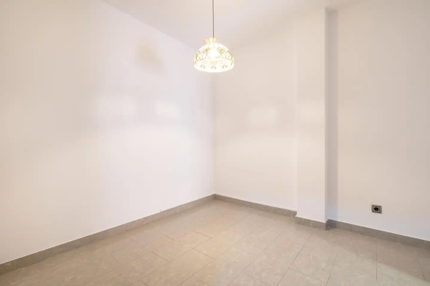 Esszimmer von Maisonette zum Verkauf in Santa Coloma de Gramenet