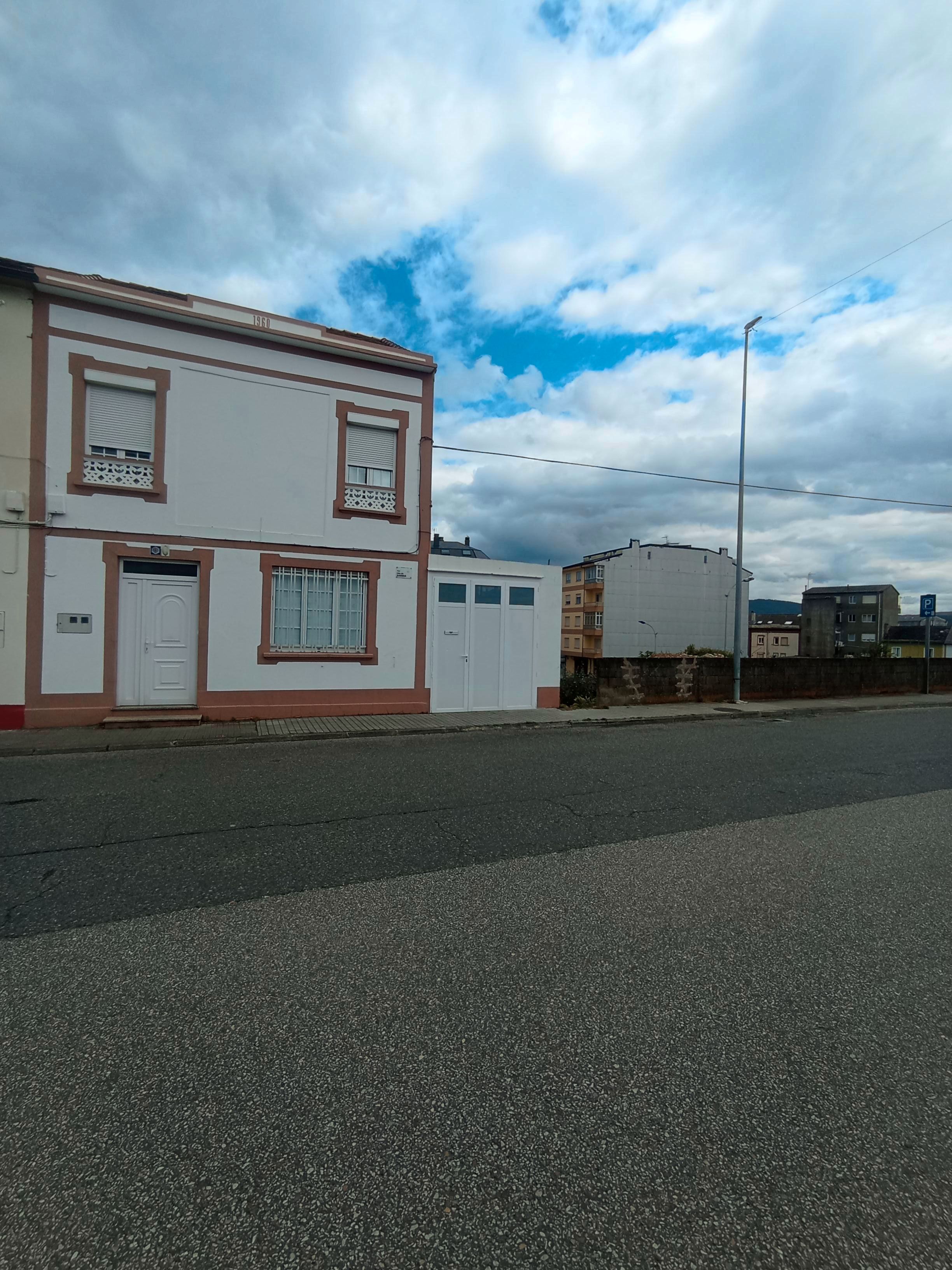 Exterior view of Single-family semi-detached for sale in Foz  with Heating and Terrace