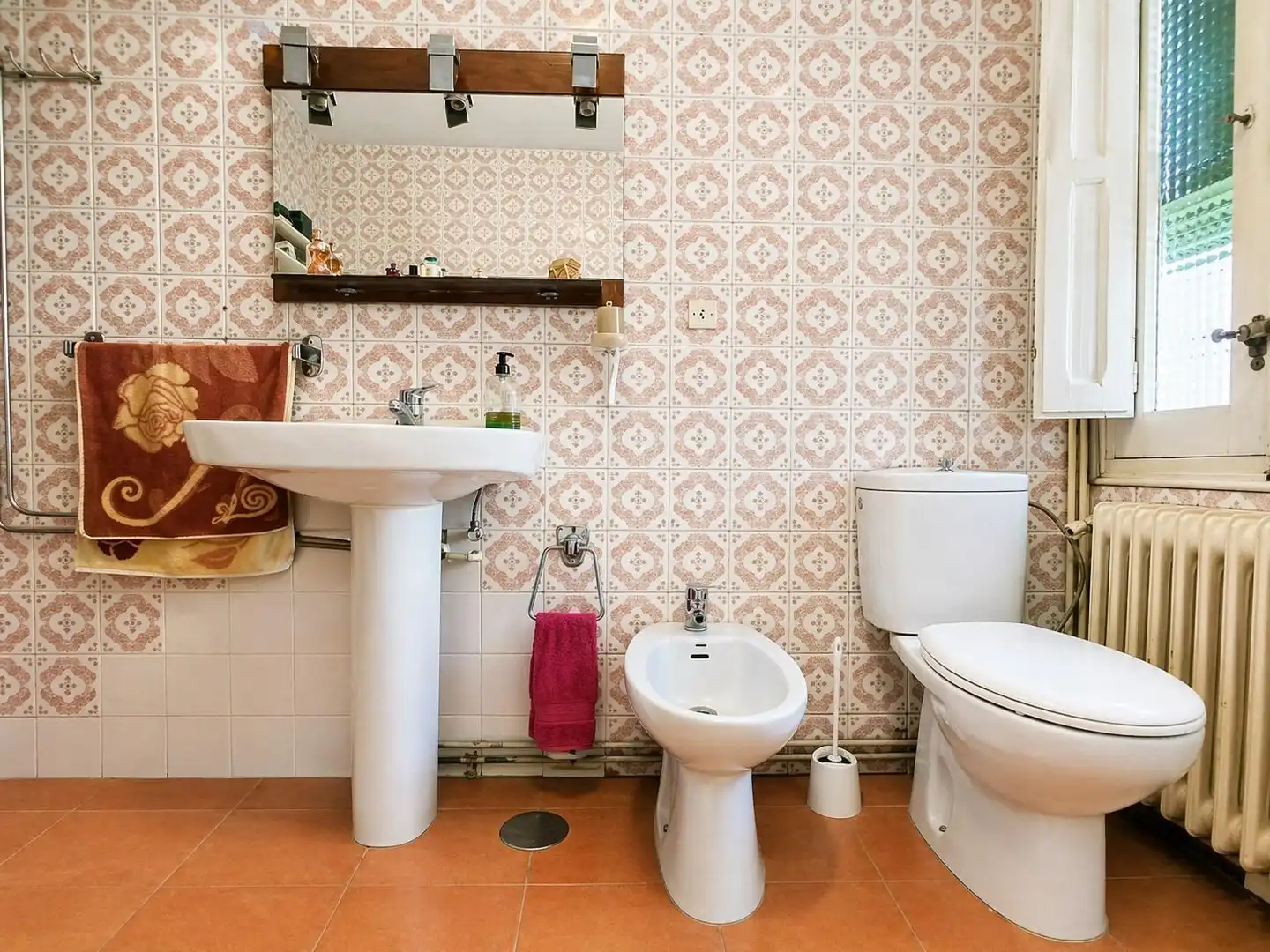 Baño de Casa o chalet en venta en Pozuelo de Alarcón con Calefacción