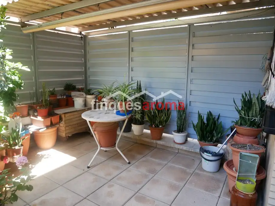 Terrasse von Maisonette zum Verkauf in Tarragona mit Klimaanlage, Heizung und Ofen