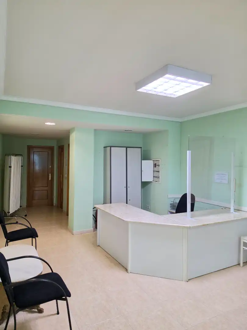Local de lloguer en Talavera de la Reina amb Aire condicionat, Moblat i Internet