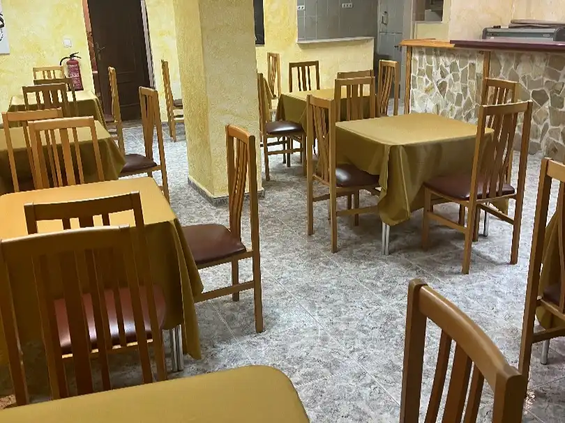 Geschaftsraum zur Miete in Torrevieja mit Klimaanlage und Terrasse