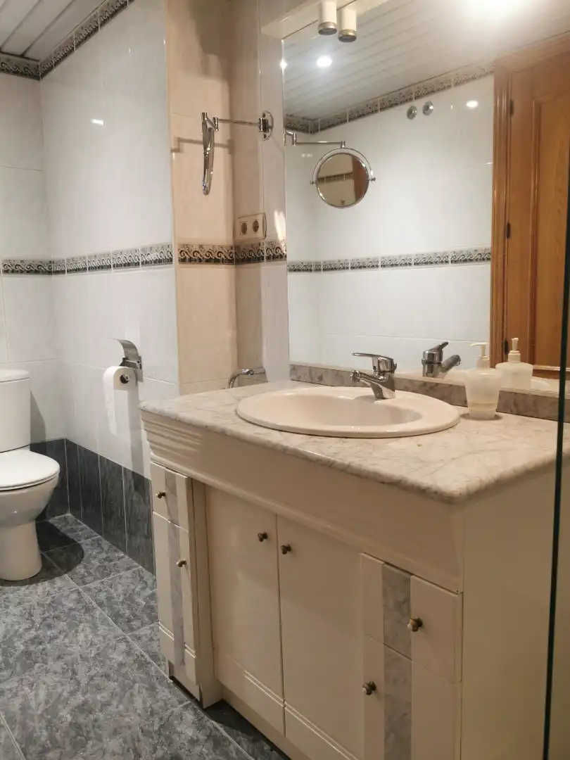 Baño de Dúplex en venta en Manresa con Aire acondicionado, Calefacción y Horno