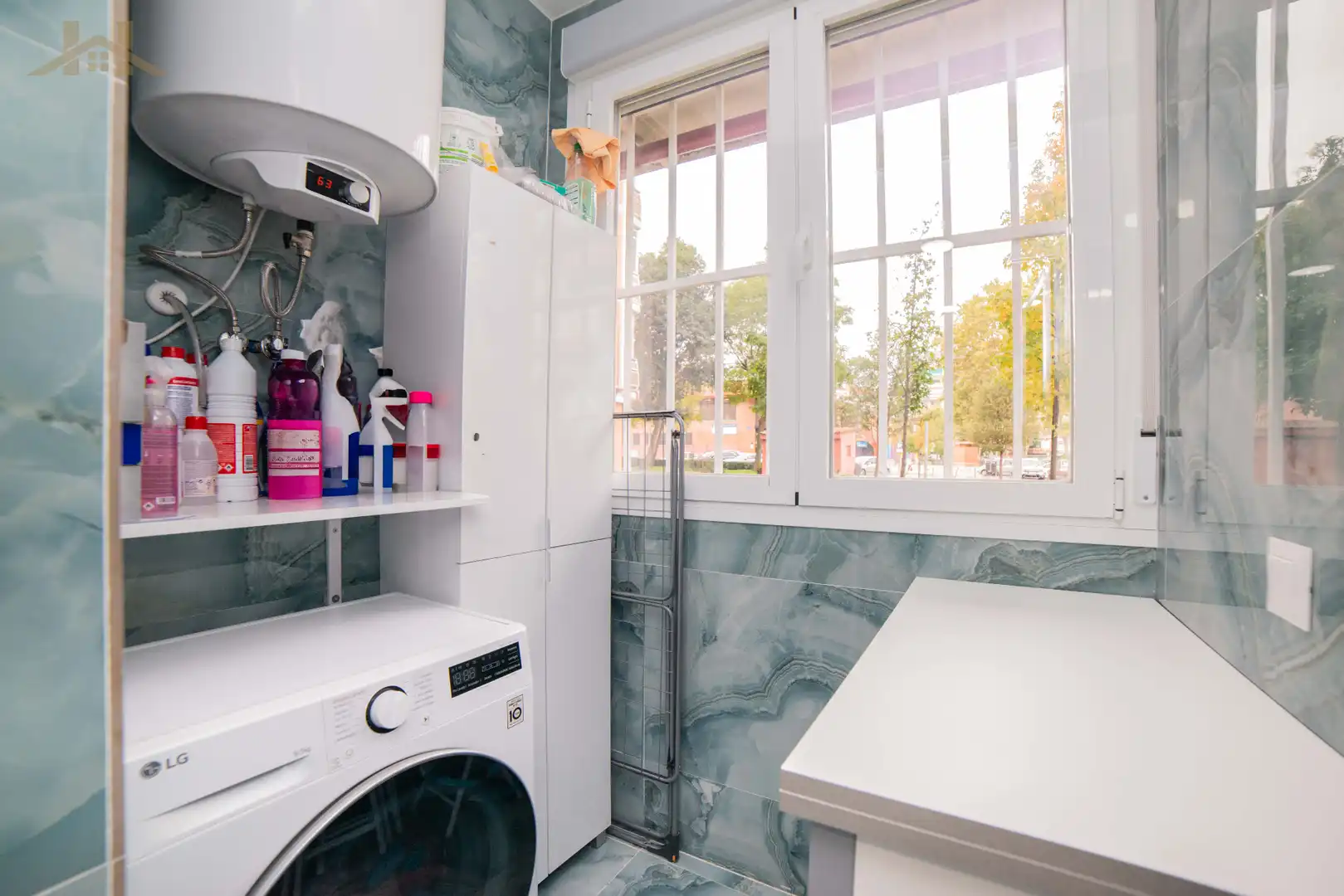 Baño de Piso en venta en Fuenlabrada con Calefacción y Amueblado