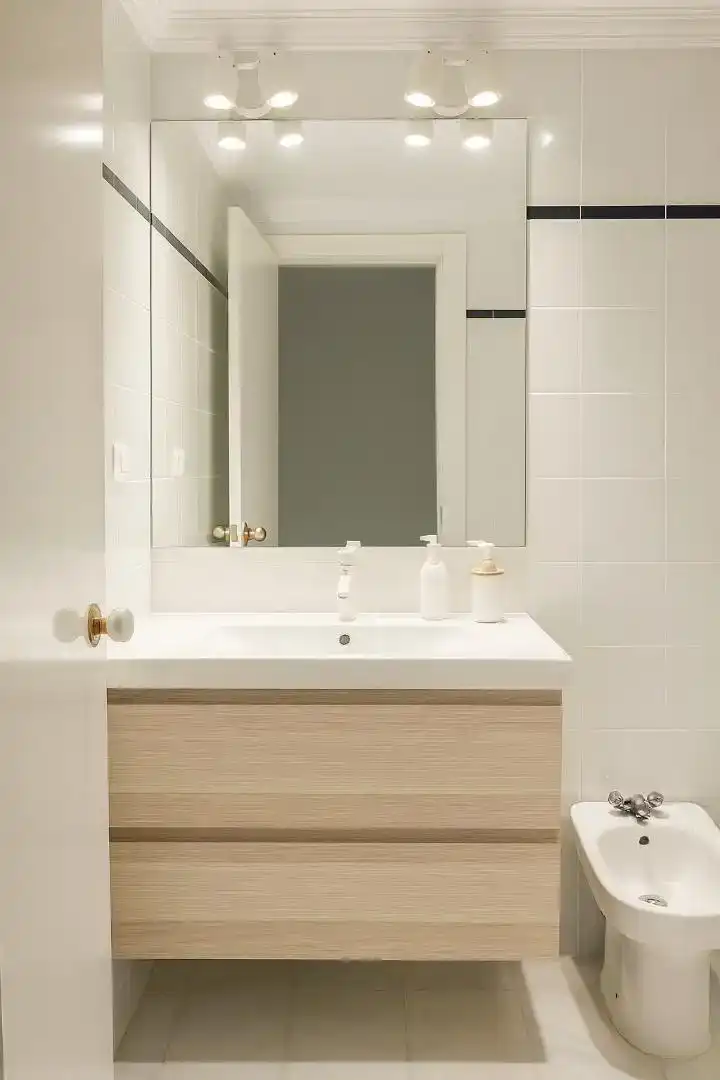 Bathroom of Flat for sale in Marbella Centro