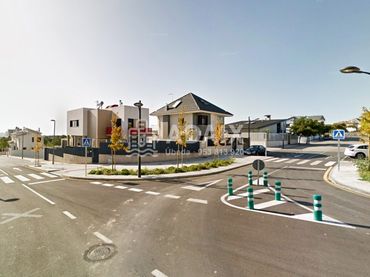 Terrenos y solares en venta en Calle Rosalía de Castro