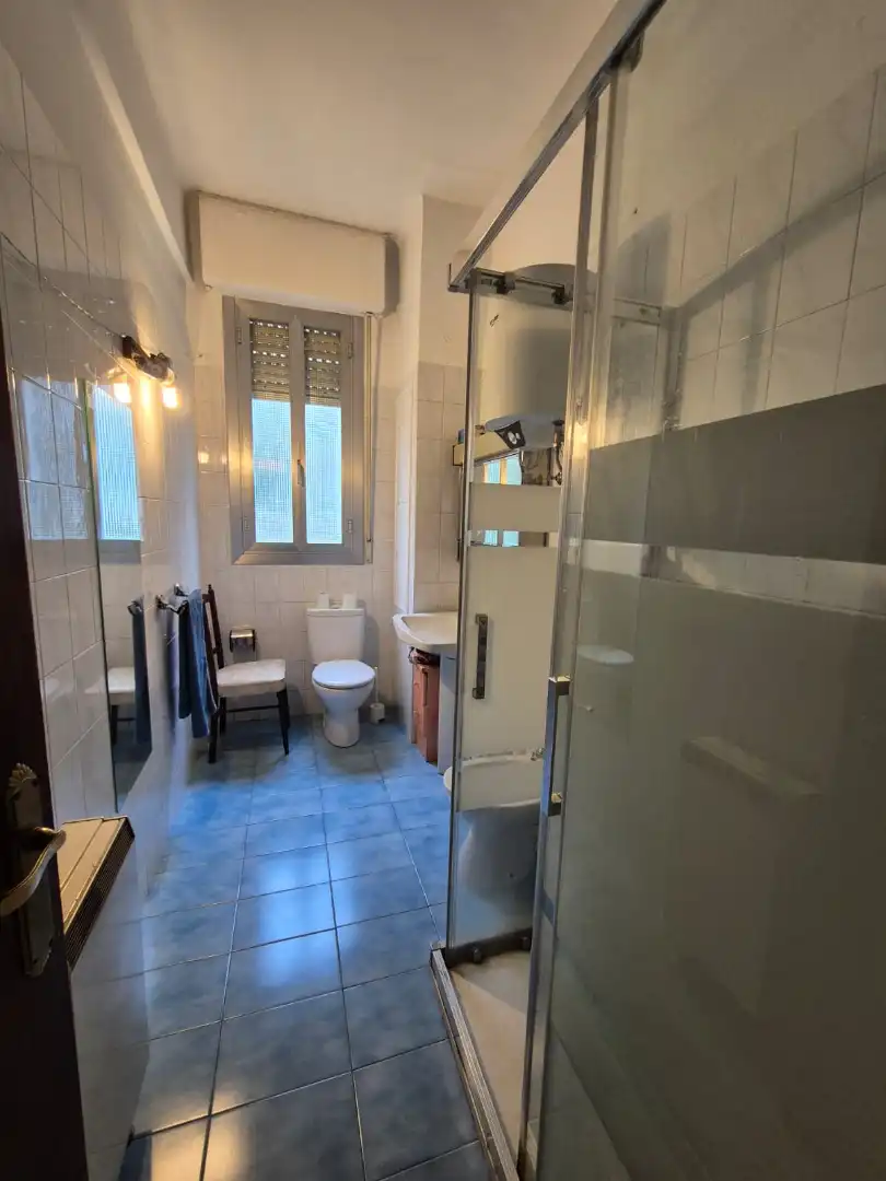 Bathroom of Flat for sale in Bilbao   with Storage room and Furnished