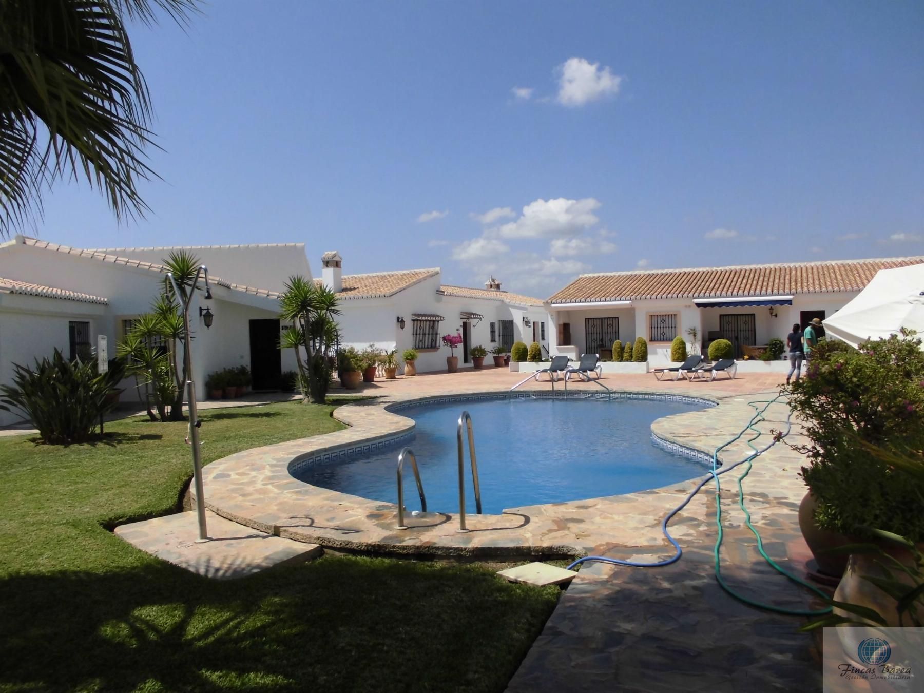 Piscina de Casa o xalet de lloguer en Mijas amb Aire condicionat, Terrassa i Traster