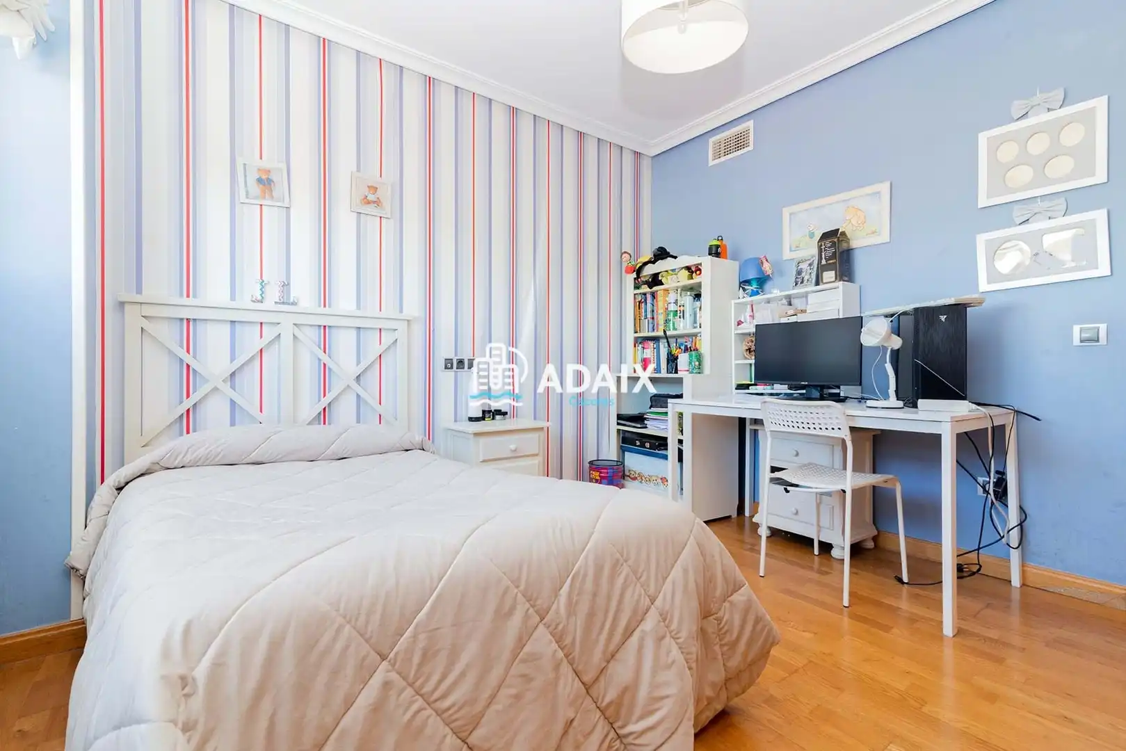 Habitación de Ático en venta en Cáceres con Aire acondicionado, Calefacción y Terraza