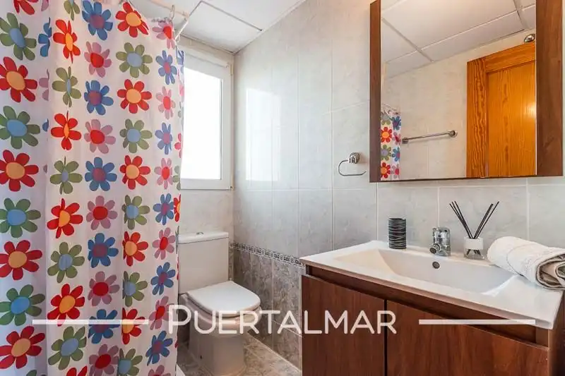 Bathroom of Flat for rent in El Campello  with Air Conditioner, Heating and Terrace
