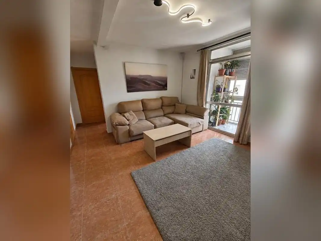 Sala de estar de Piso en venta en Estepona con Aire acondicionado, Calefacción y Terraza