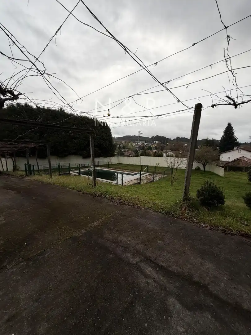 Casa o xalet en venda en Teo amb Calefacció i Moblat
