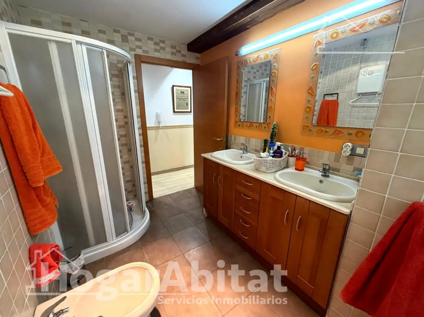 Baño de Piso en venta en Valencia con Aire acondicionado, Calefacción y Trastero