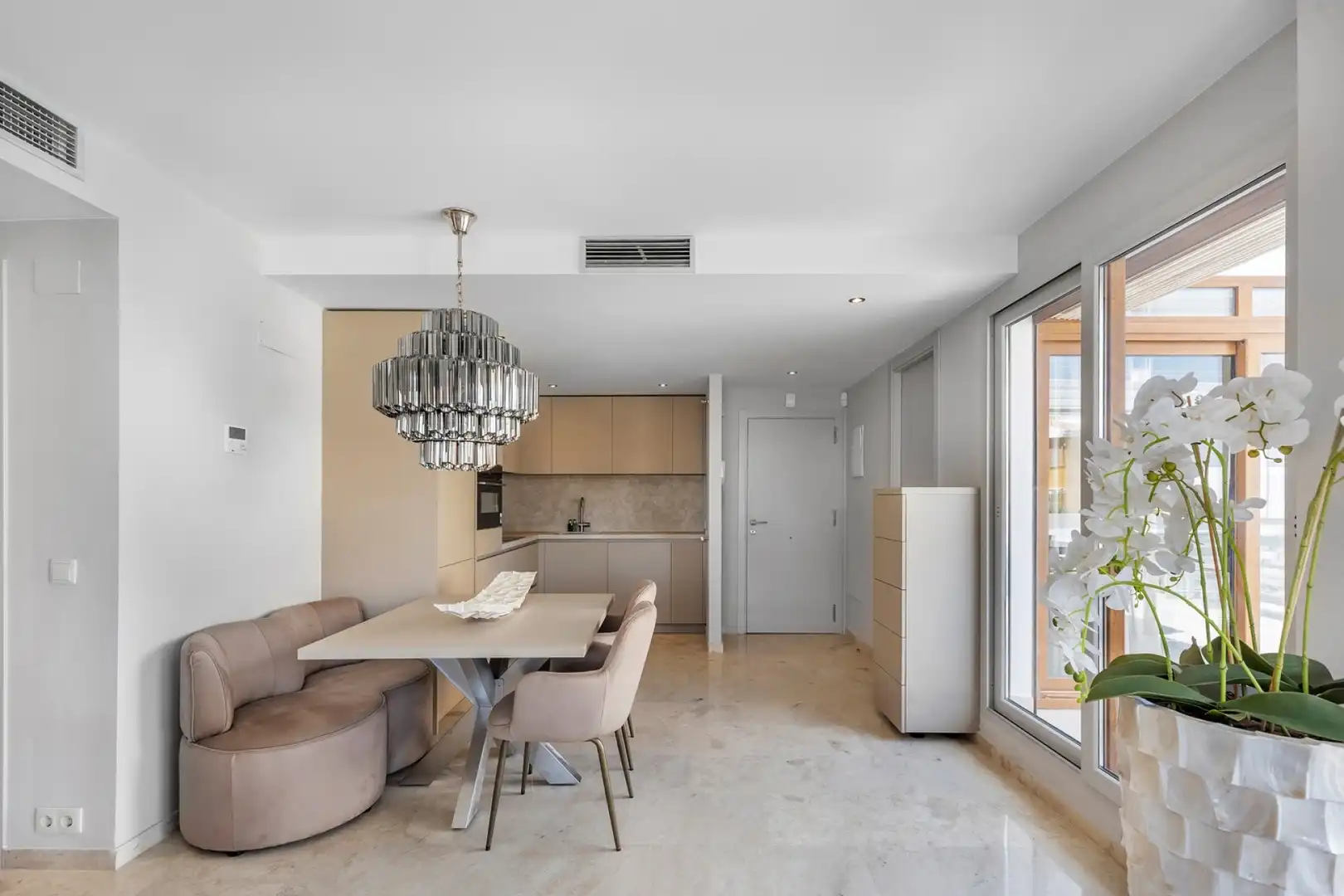 Flat with terrace for sale in Playa del Acequión, Náufragos y Rocío del Mar, imagen 3