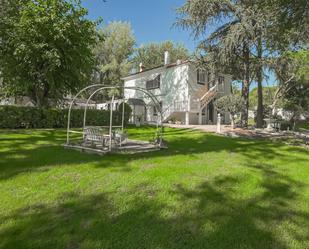 Jardí de Casa o xalet en venda en Villaviciosa de Odón amb Terrassa i Piscina